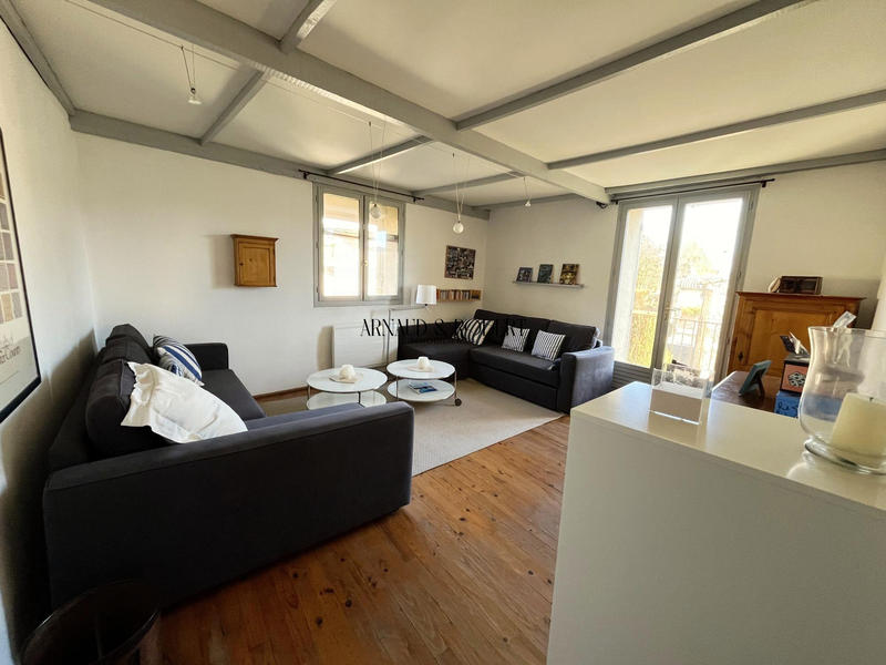 Maison - 107 m² - 6 pièces