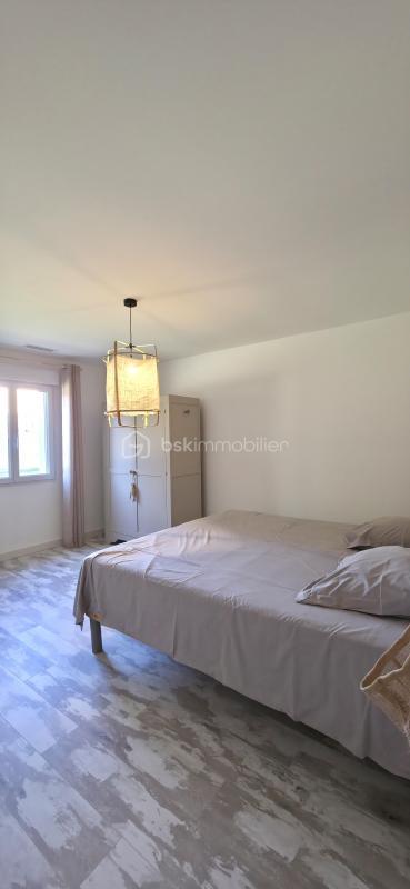 Maison traditionnelle - 164 m² - 6 pièces