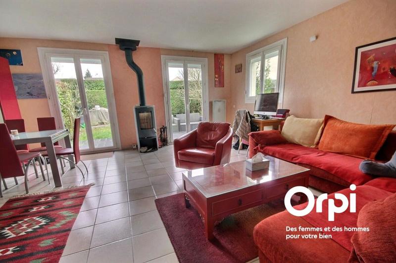 Maison - 88 m² - 5 pièces