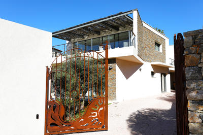 Villa - 300 m² - 9 pièces