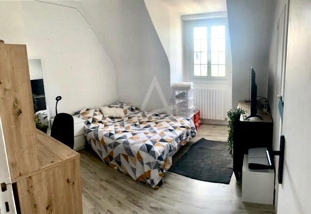 Maison - 110 m² - 6 pièces