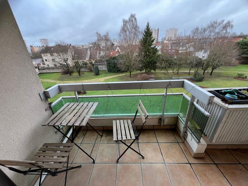 Appartement - 70 m² - 3 pièces