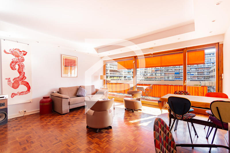 Appartement - 75 m² - 3 pièces