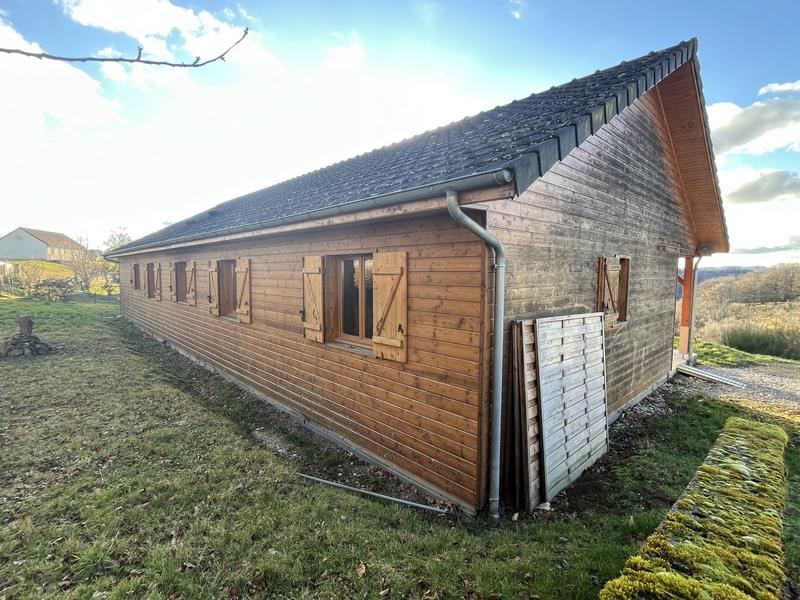 Châlet - 104 m² - 5 pièces