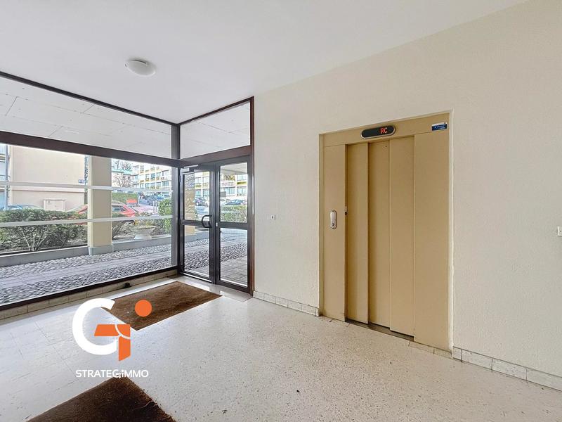 Appartement - 82 m² - 4 pièces