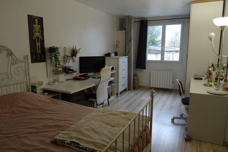 Appartement - 80 m² - 3 pièces