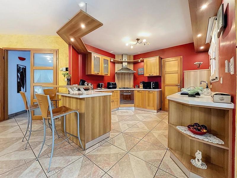 Maison - 130 m² - 6 pièces