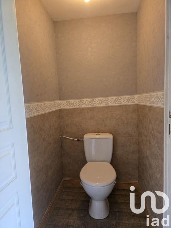 Maison - 210 m² - 9 pièces