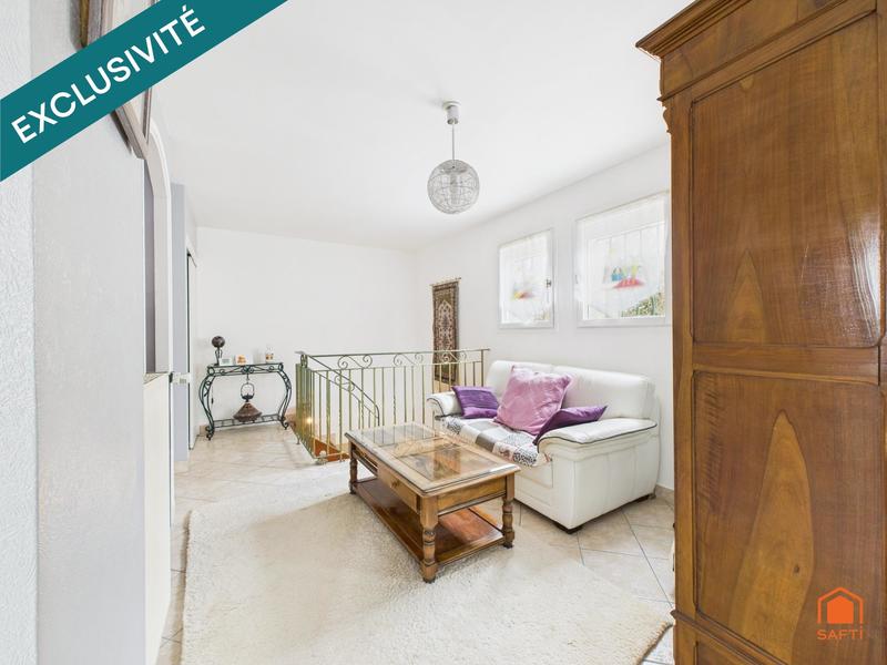 Maison - 161 m² - 5 pièces