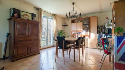 Maison - 88 m² - 4 pièces