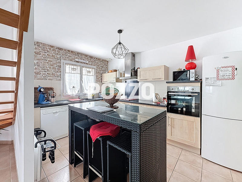 Maison - 107 m² - 5 pièces