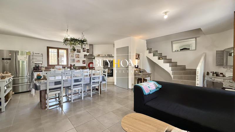 Maison - 120 m² - 4 pièces