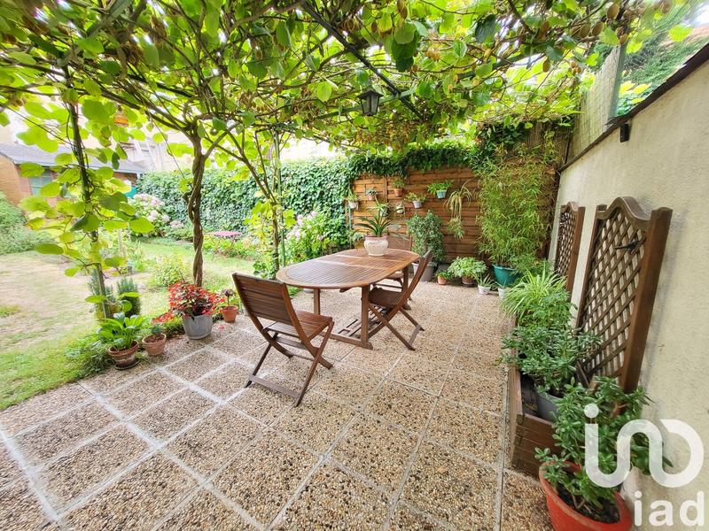 Maison de ville - 75 m² - 4 pièces