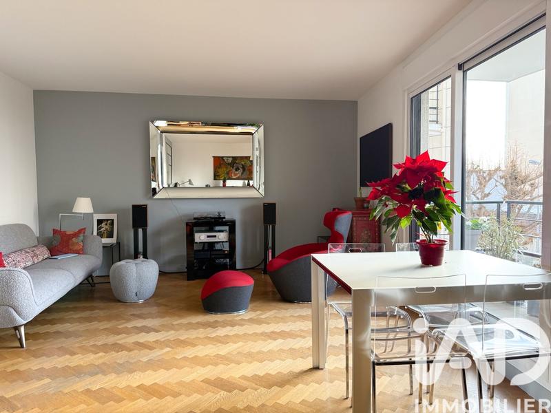 Appartement - 80 m² - 3 pièces