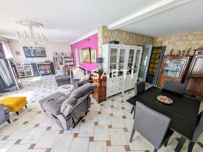 Maison - 140 m² - 5 pièces
