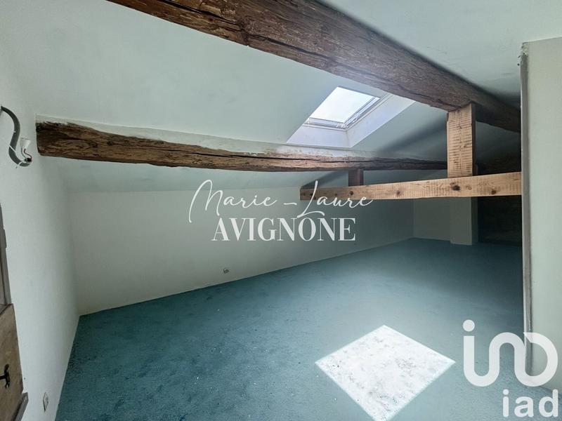 Maison - 205 m² - 9 pièces