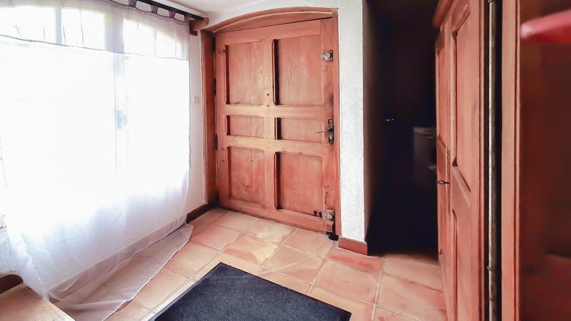 Villa - 266 m² - 8 pièces