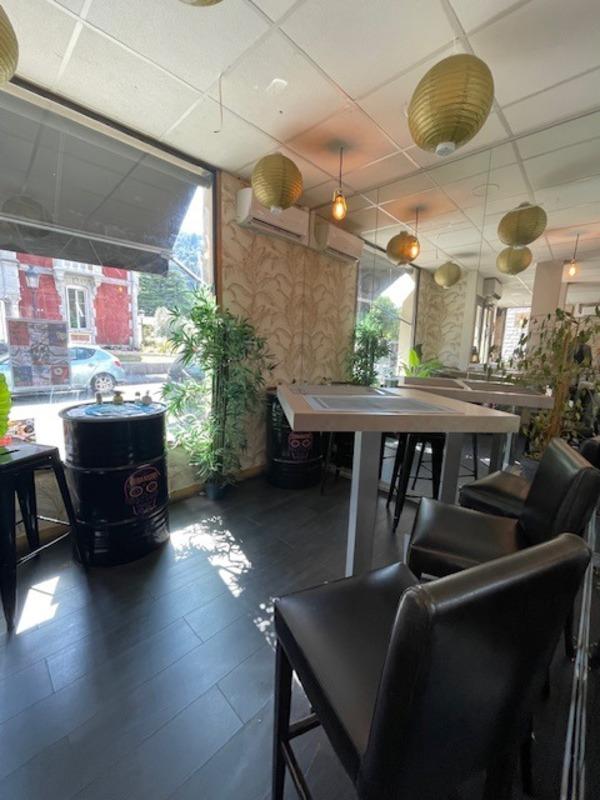 Fonds de commerce - 170 m²