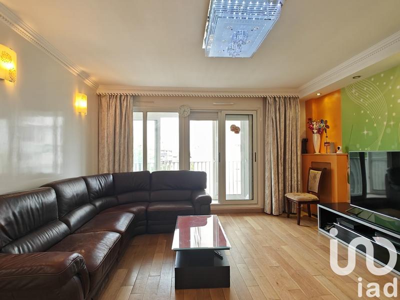 Appartement - 96 m² - 5 pièces