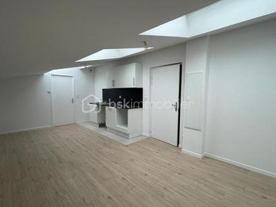 Studio - 24 m² - 1 pièce