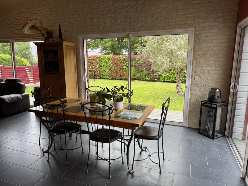 Maison - 142 m² - 7 pièces