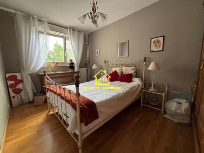 Appartement - 95 m² - 4 pièces