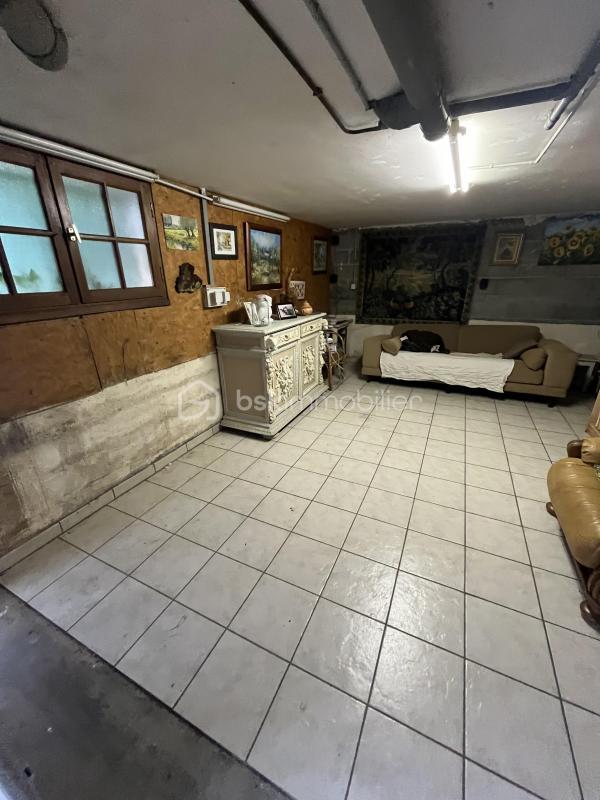 Demeure - 140 m² - 6 pièces