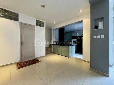 Maison - 126 m² - 6 pièces