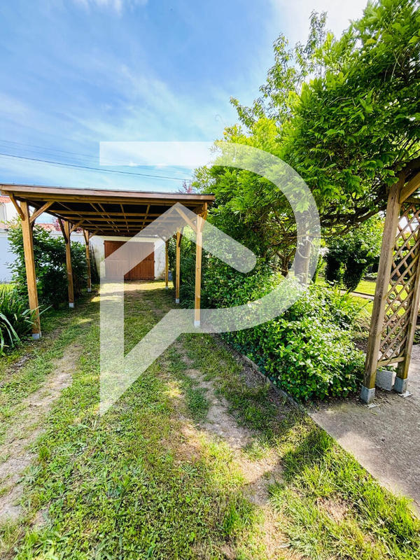 Maison - 93 m² - 3 pièces