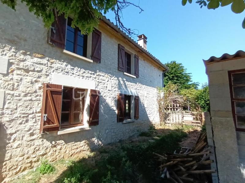 Corps de ferme - 379 m² - 14 pièces