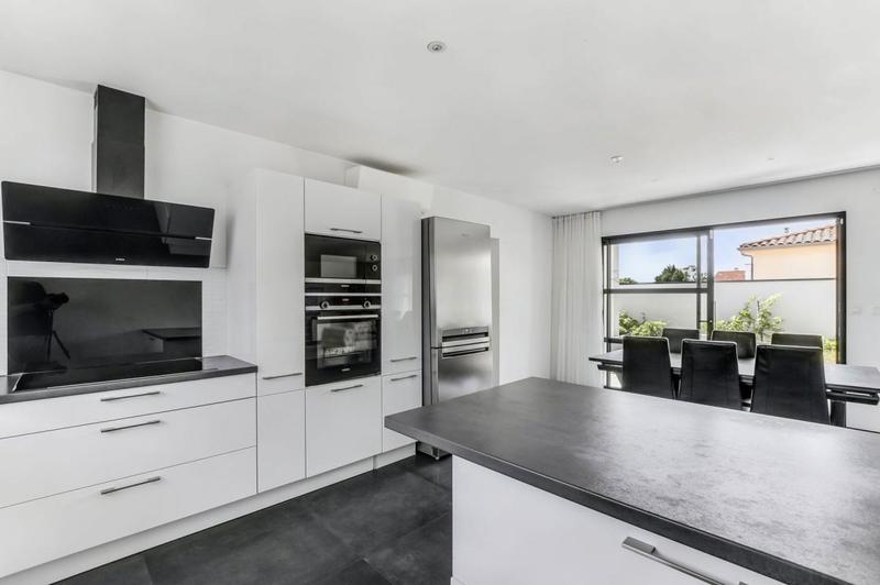 Maison - 145 m² - 5 pièces