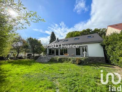 Maison - 189 m² - 7 pièces