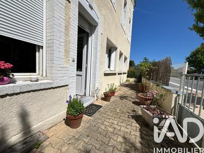 Appartement - 93 m² - 4 pièces