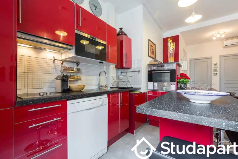 Chambre - 14 m² - 1 pièce