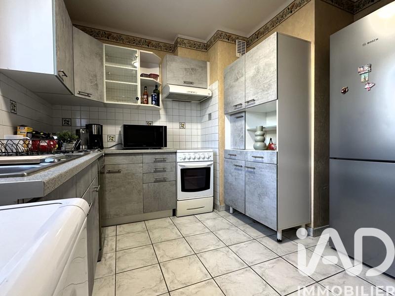 Appartement - 65 m² - 4 pièces