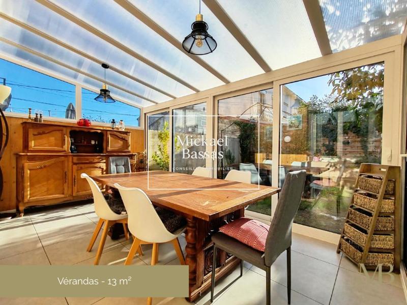 Maison - 85 m² - 4 pièces