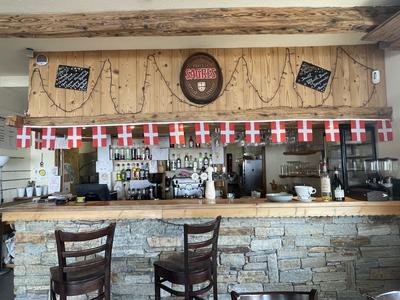 Local commercial - 92 m² - 3 pièces