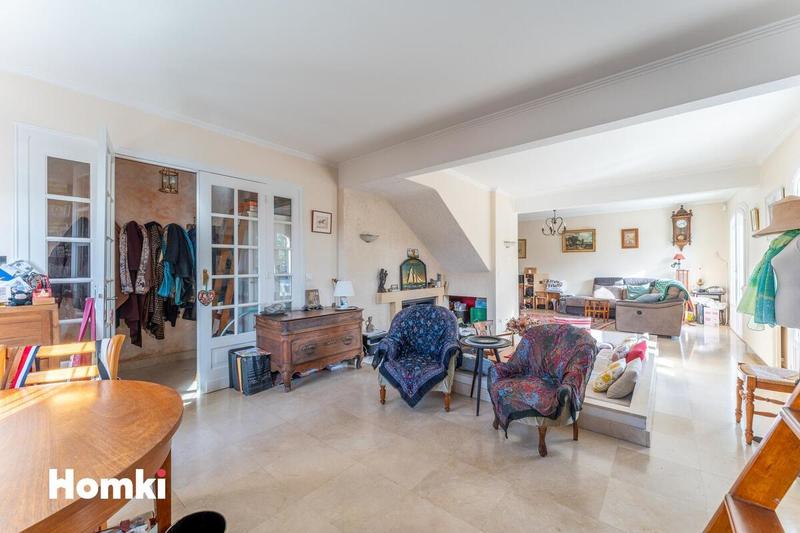 Maison - 171 m² - 8 pièces