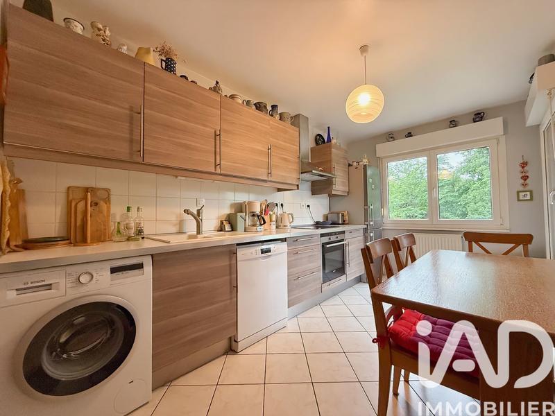 Appartement - 85 m² - 4 pièces