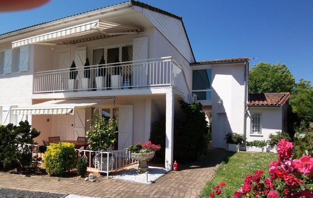 Maison - 200 m² - 7 pièces