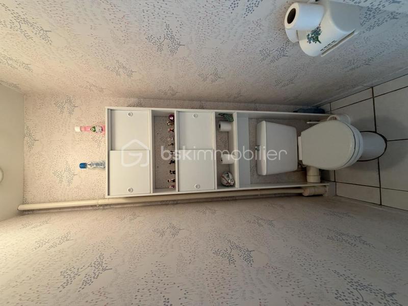 Maison traditionnelle - 82 m² - 4 pièces