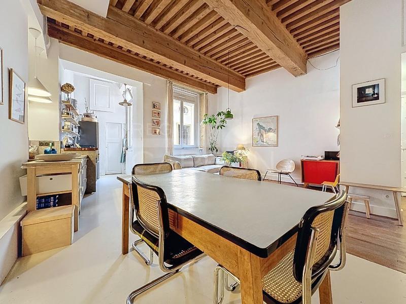 Appartement - 110 m² - 4 pièces