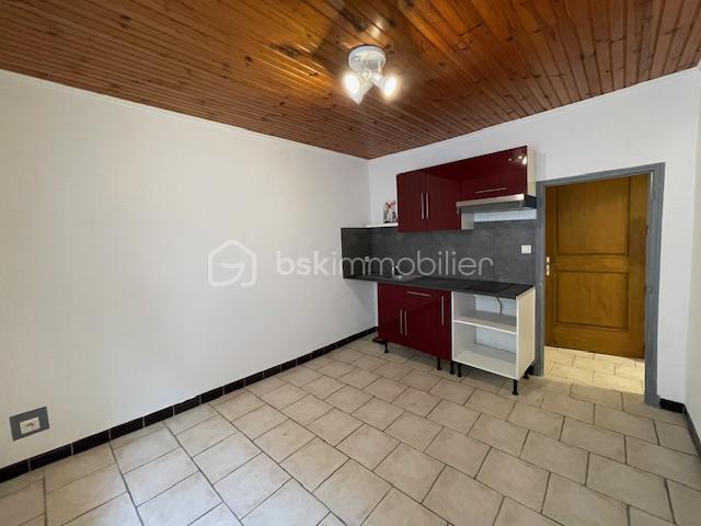 Immeuble - 73 m² - 4 pièces