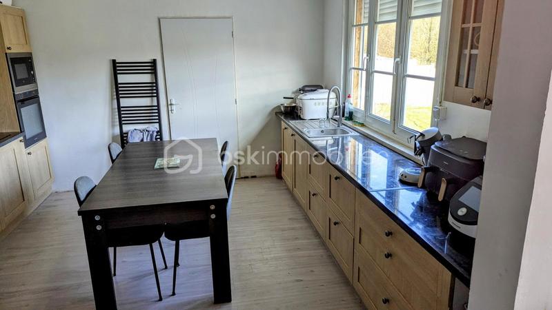 Maison ancienne - 141 m² - 8 pièces