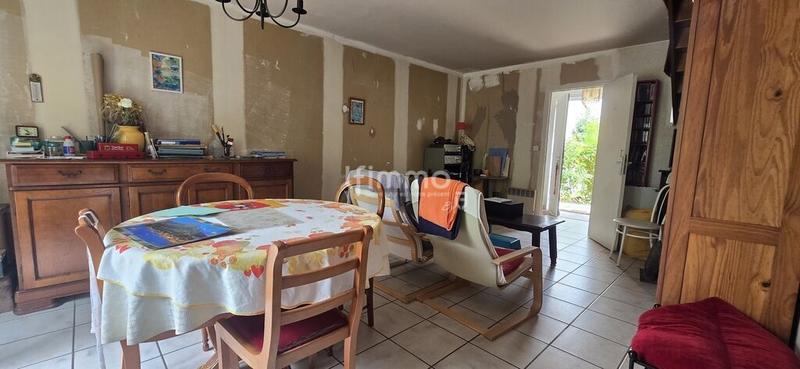 Maison - 90 m² - 5 pièces