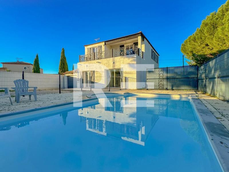 Villa - 165 m² - 8 pièces