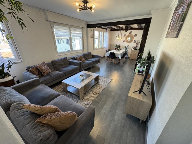 Maison - 140 m² - 7 pièces