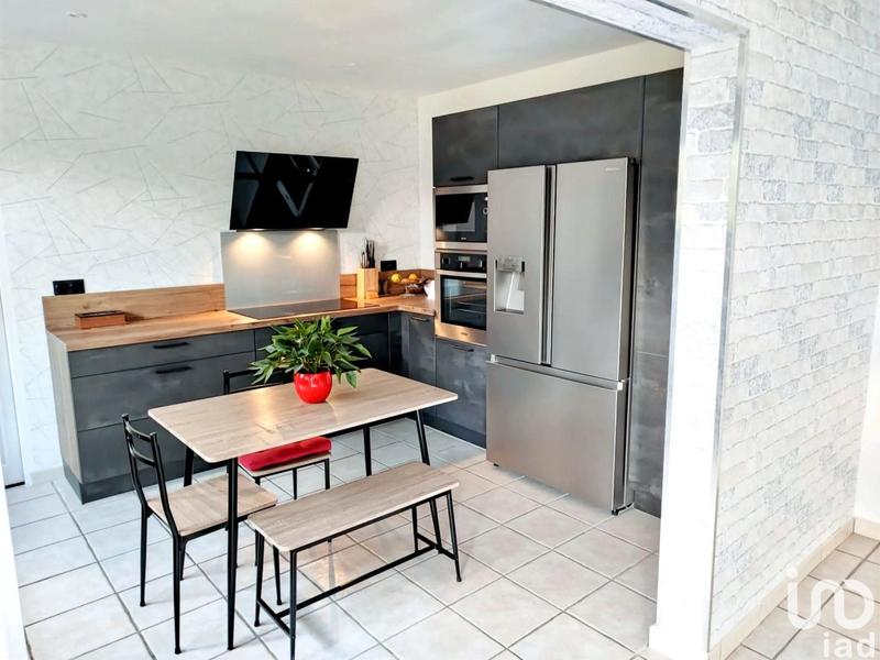 Maison - 248 m² - 6 pièces