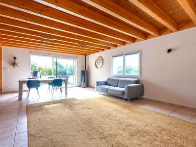 Maison - 285 m² - 10 pièces