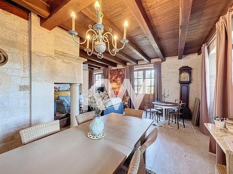 Maison - 140 m² - 7 pièces